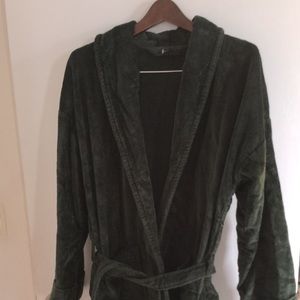 Croft and Barrow Men’s Robe